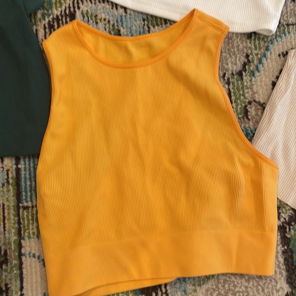Lot of 6 crop tops - Picture 6 of 13